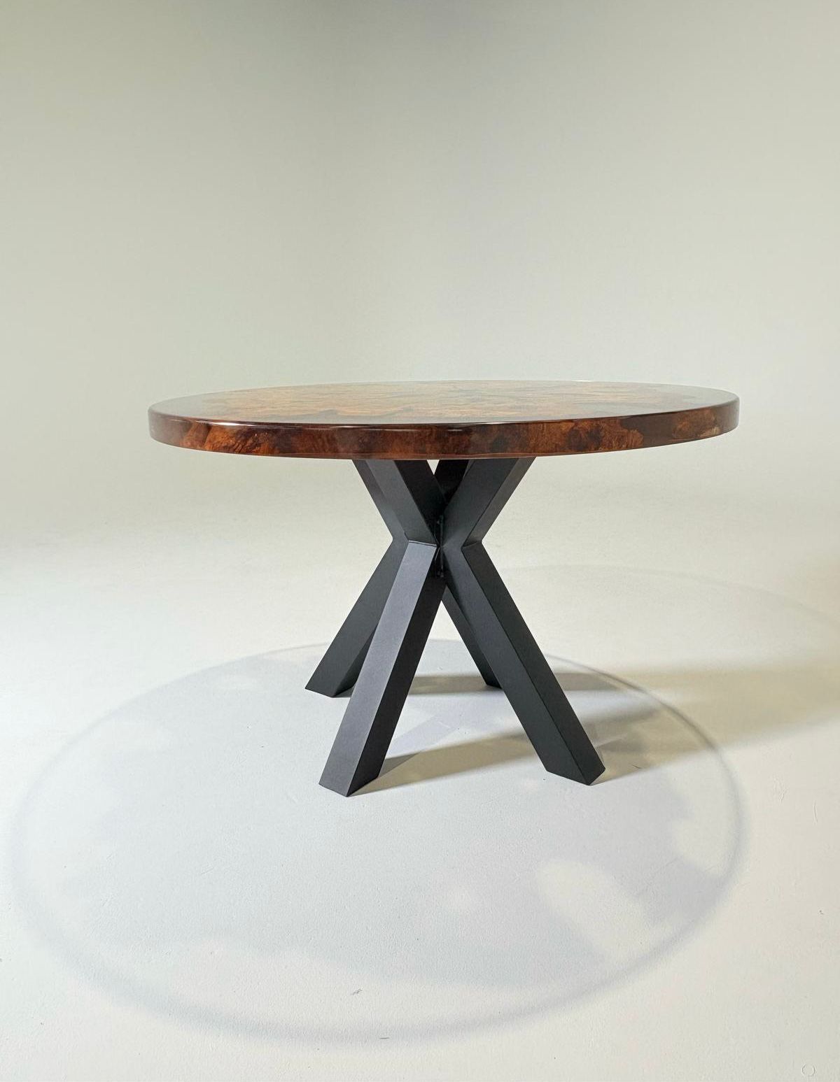 #Table ronde Olive Wood x Epoxy